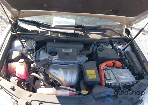 2012 Toyota Camry Hybrid Xle z USA, uszkodzony, nr VIN 4T1BD1FK7CU023909